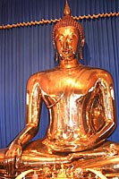 Wat Traimit