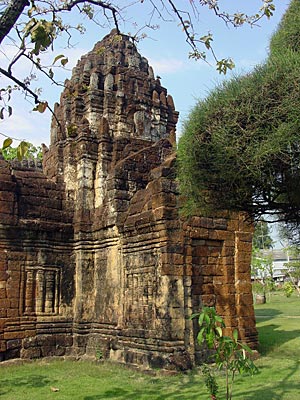 Khmer Prang at Wat Kamphaeng Laeng, Phetchaburi