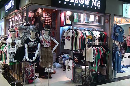 One of the many fashion shops at Platinum Fashion Mall.